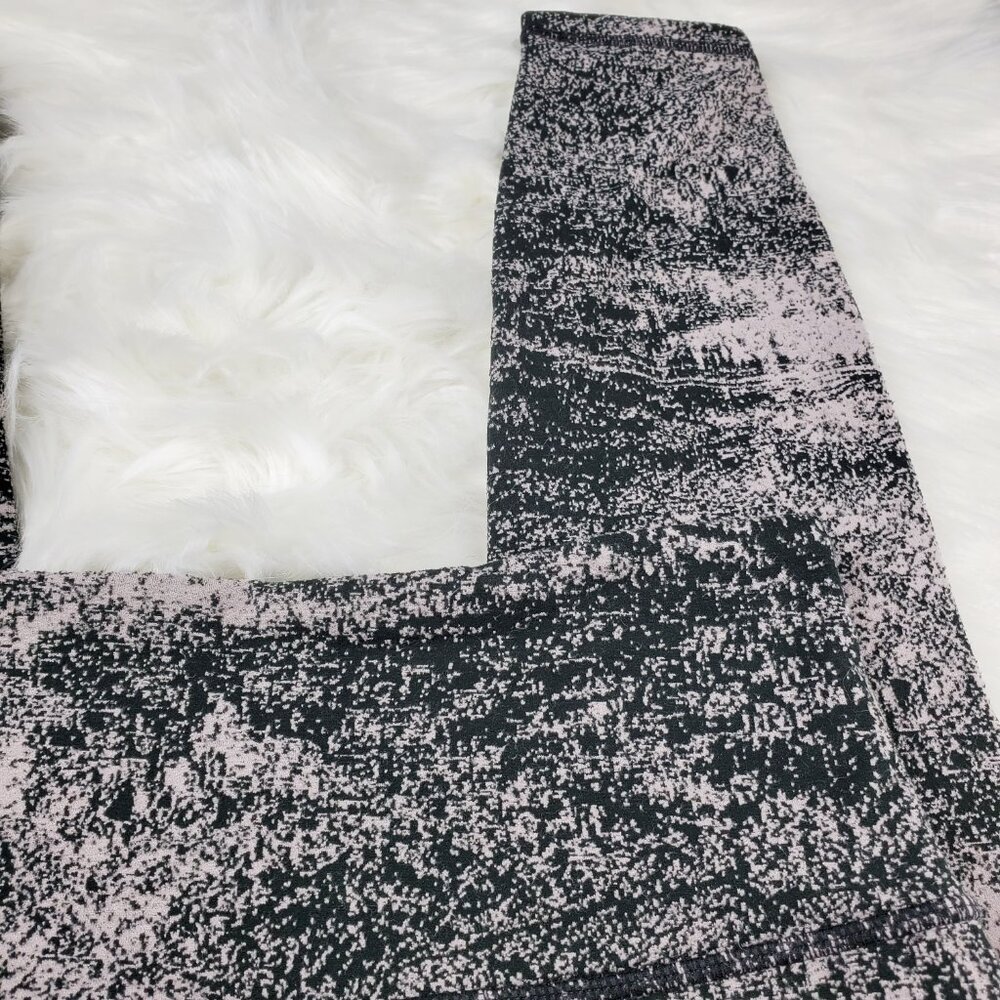 NWOT Athleta Black Elation Glade Leggings - Picture 6 of 6